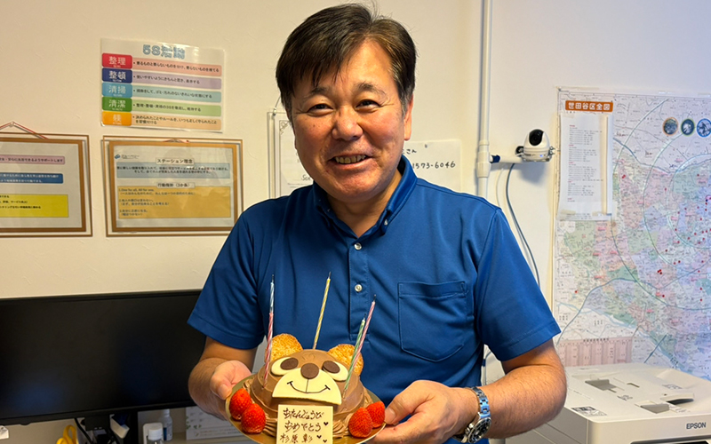 サプライズ！社長のお誕生日をお祝いしました！